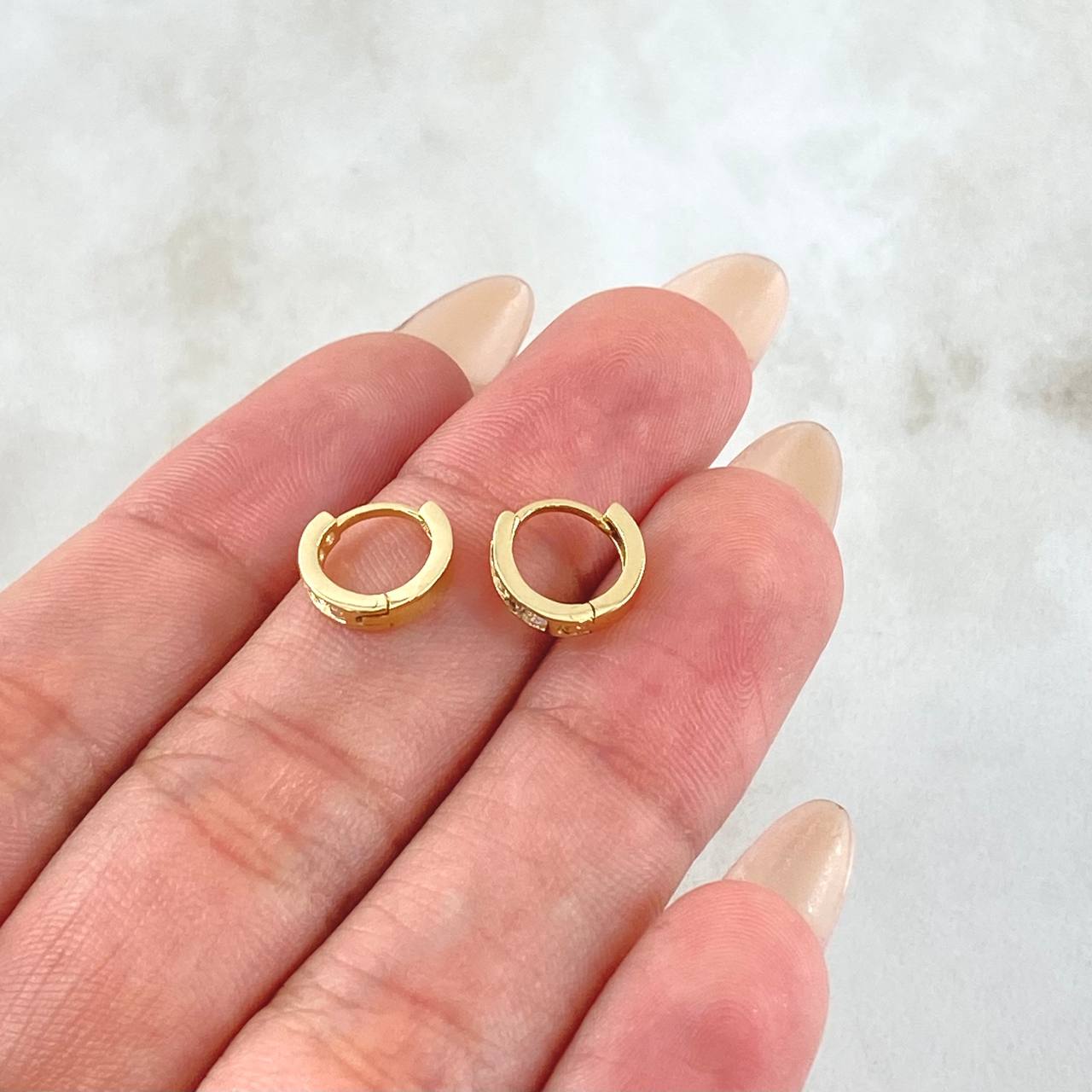 Candongas Carril 1.35gr / 1/4 in / Oro Amarillo 18K *