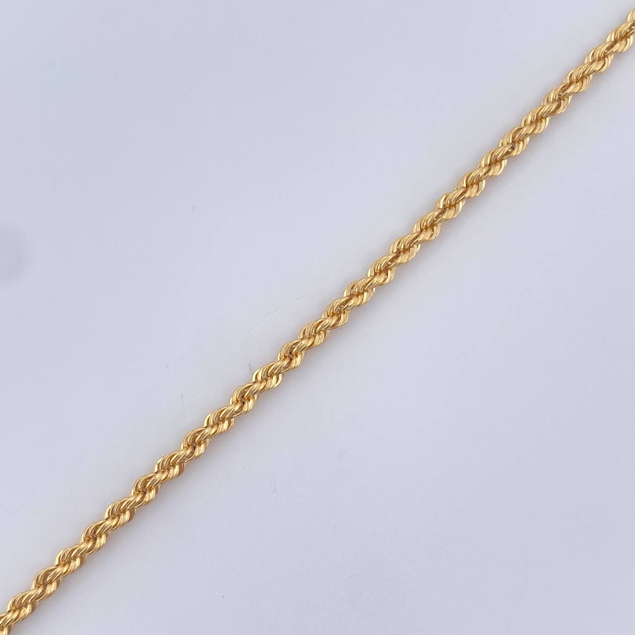 Rope Bracelet 1.35gr / 7.1in / +3 18K Gold $