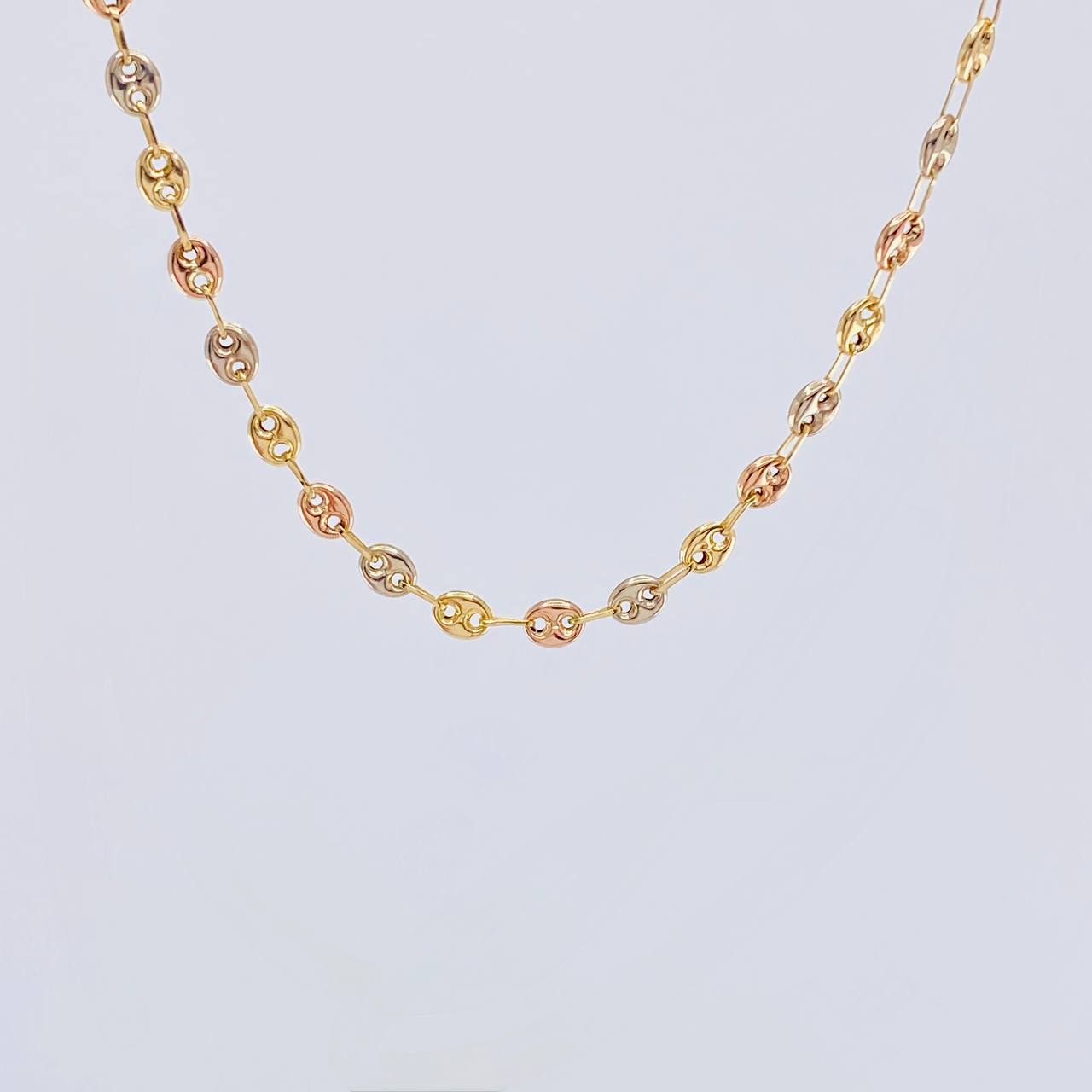 Cadena Gc 5.25 g / 17 3/4 in / 4 mm Tres Oros 18K