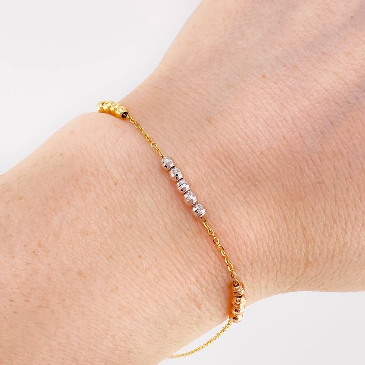 Pulso Modulable Aro Seguido Esferas Tricolor 2.6 g / 6 3/4 in - 2 1/4 in / 2,95 mm Tres Oros 18K