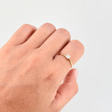 Anillo Solitario 1.6 g / T7 Oro Amarillo 18K