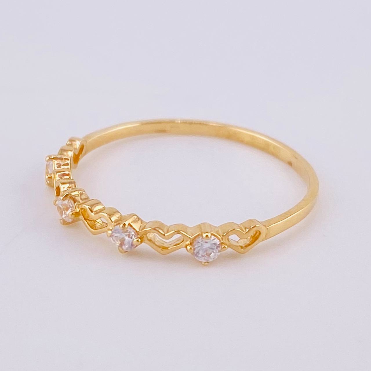 Anillo Carril Corazones Interceptos 1.1 g / T7 1/4 Oro Amarillo 18K