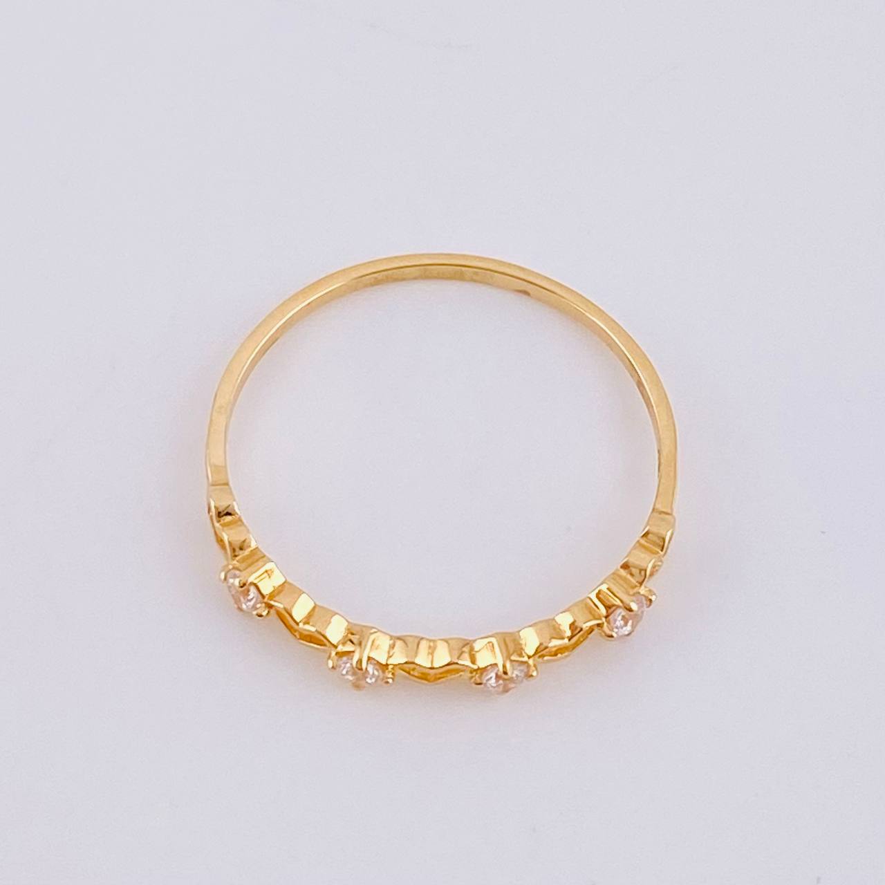 Anillo Carril Corazones Interceptos 1.1 g / T7 1/4 Oro Amarillo 18K
