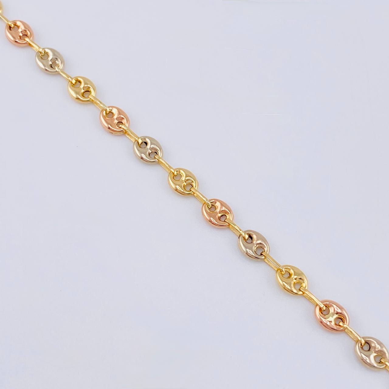 Bracelet GC 2.15g / 7 3/4 in / 3.25mm Three Golds 18K