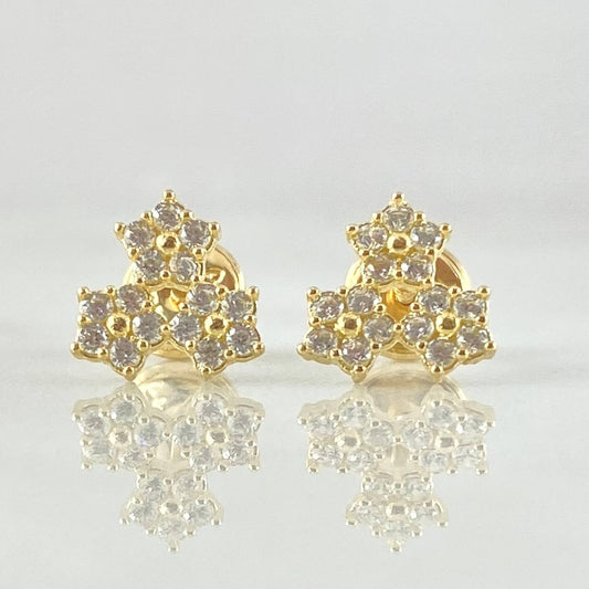 Stud Earrings Trio Flowers 1.05gr / 18K Gold ©