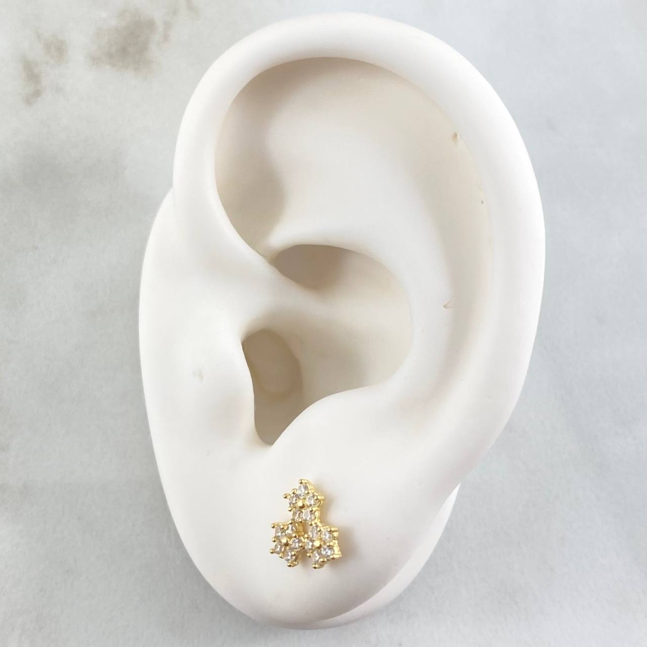 Stud Earrings Trio Flowers 1.1gr / 18K Gold *