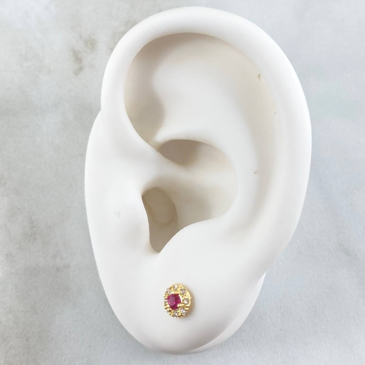 Stud Earrings Halo 0.9gr / 18K Gold ©