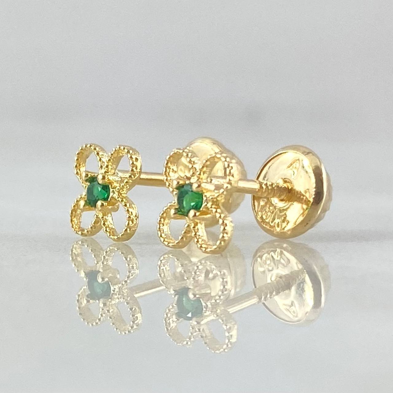Stud Earrings 0.65gr / 18K Gold *