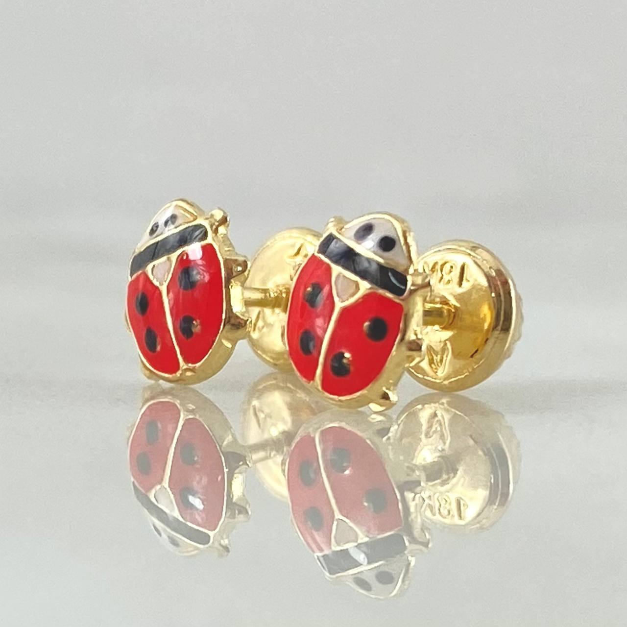 Topos Mariquita 0.6gr / 7mm Oro Amarillo 18K