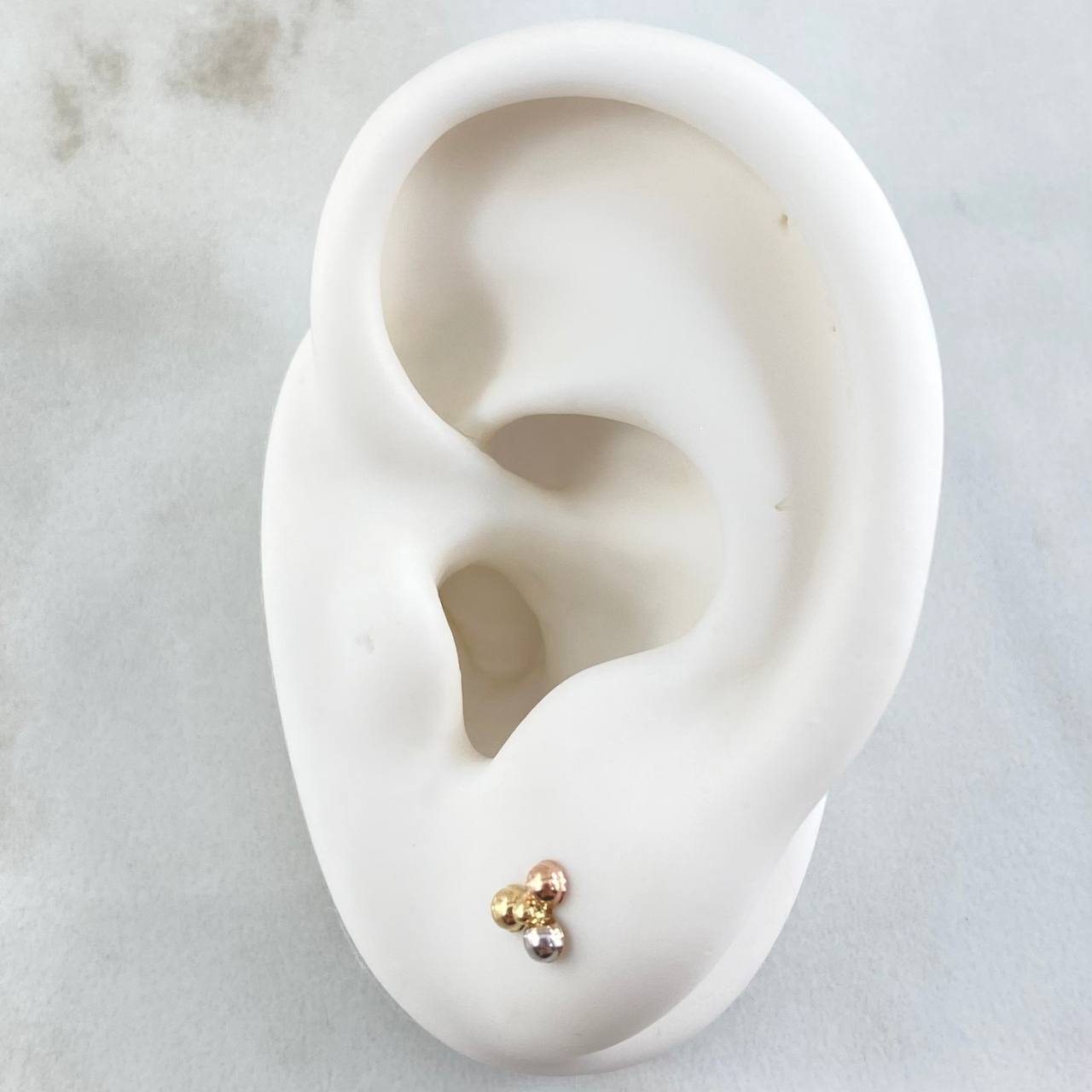 Topos Trio Bolas 0.5gr / Oro 18K *