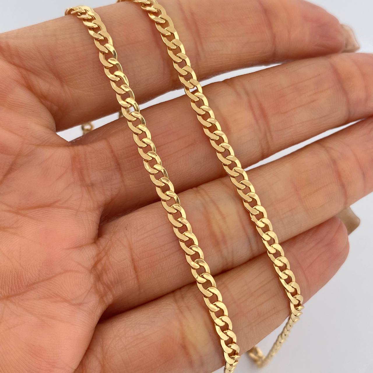 Cadena Cubana 7gr / 61cm / +0Oro 18K $