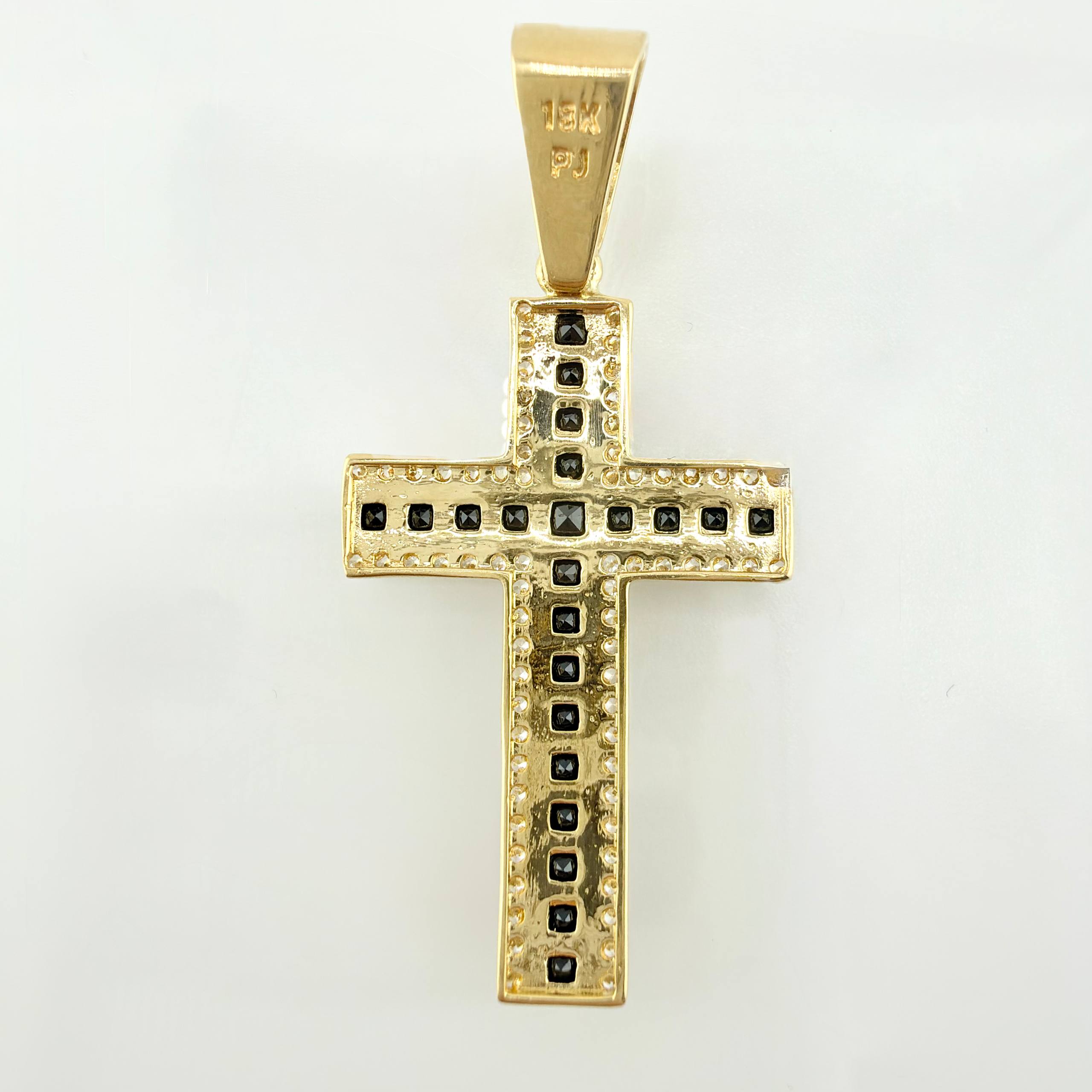 Dije Cruz 4.3gr / 1 3/4 in / Oro Amarillo 18K ©