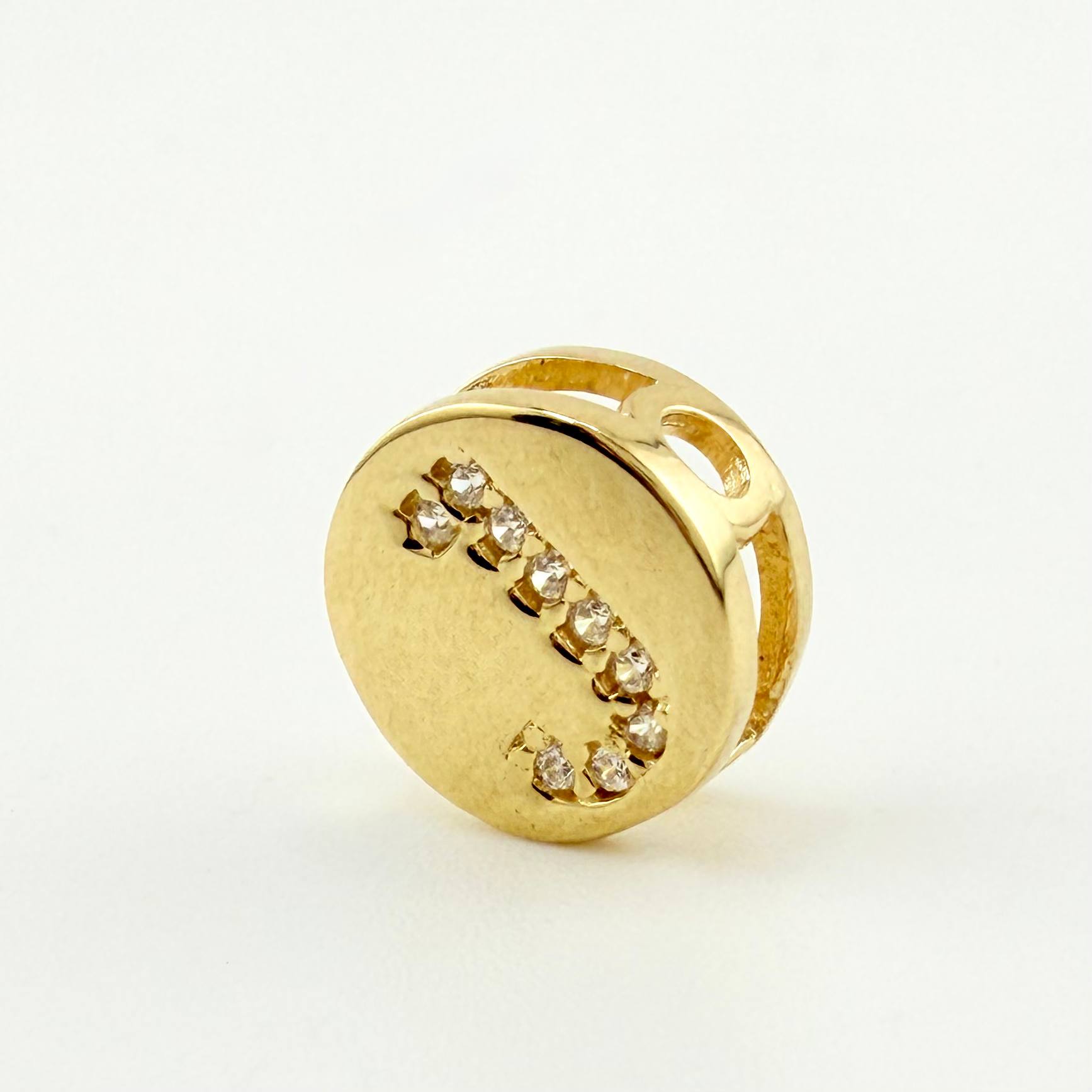 Dije Herraje Letra J 1.6gr / 1/2 in / Oro Amarillo 18K