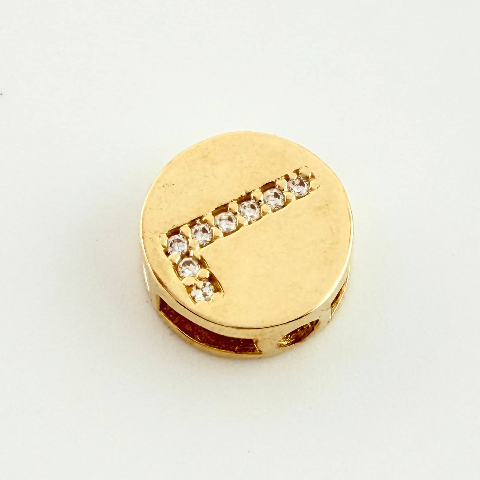 Dije Herraje Letra L 1.5gr / 1/2 in / Oro Amarillo 18K