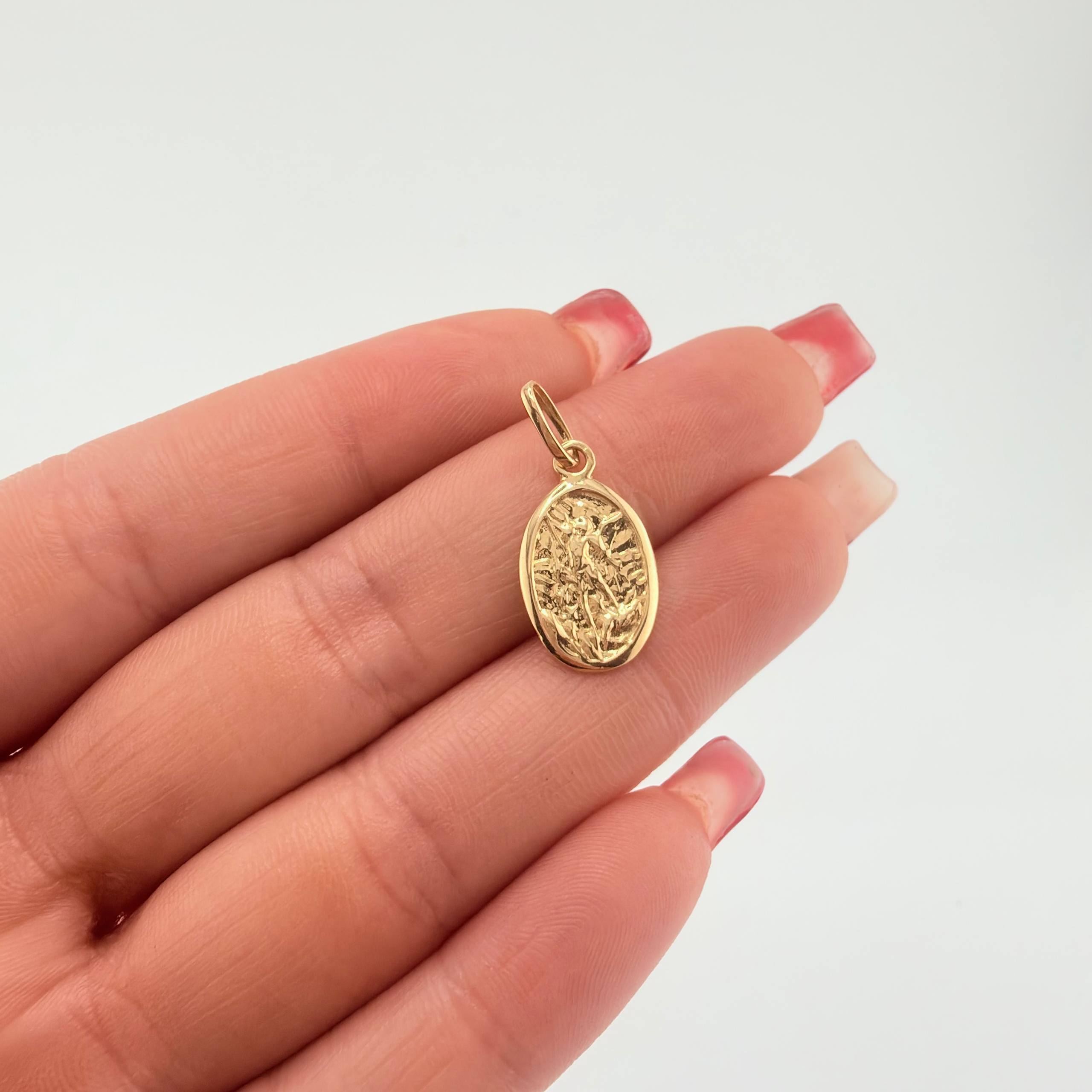 Dije San Miguel Arcangel 2gr / 1 in / Oro Amarillo 18K ©