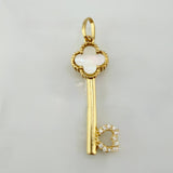 Dije Llave Trebol 2.35gr / 1 1/2 in / Oro Amarillo 18K ©