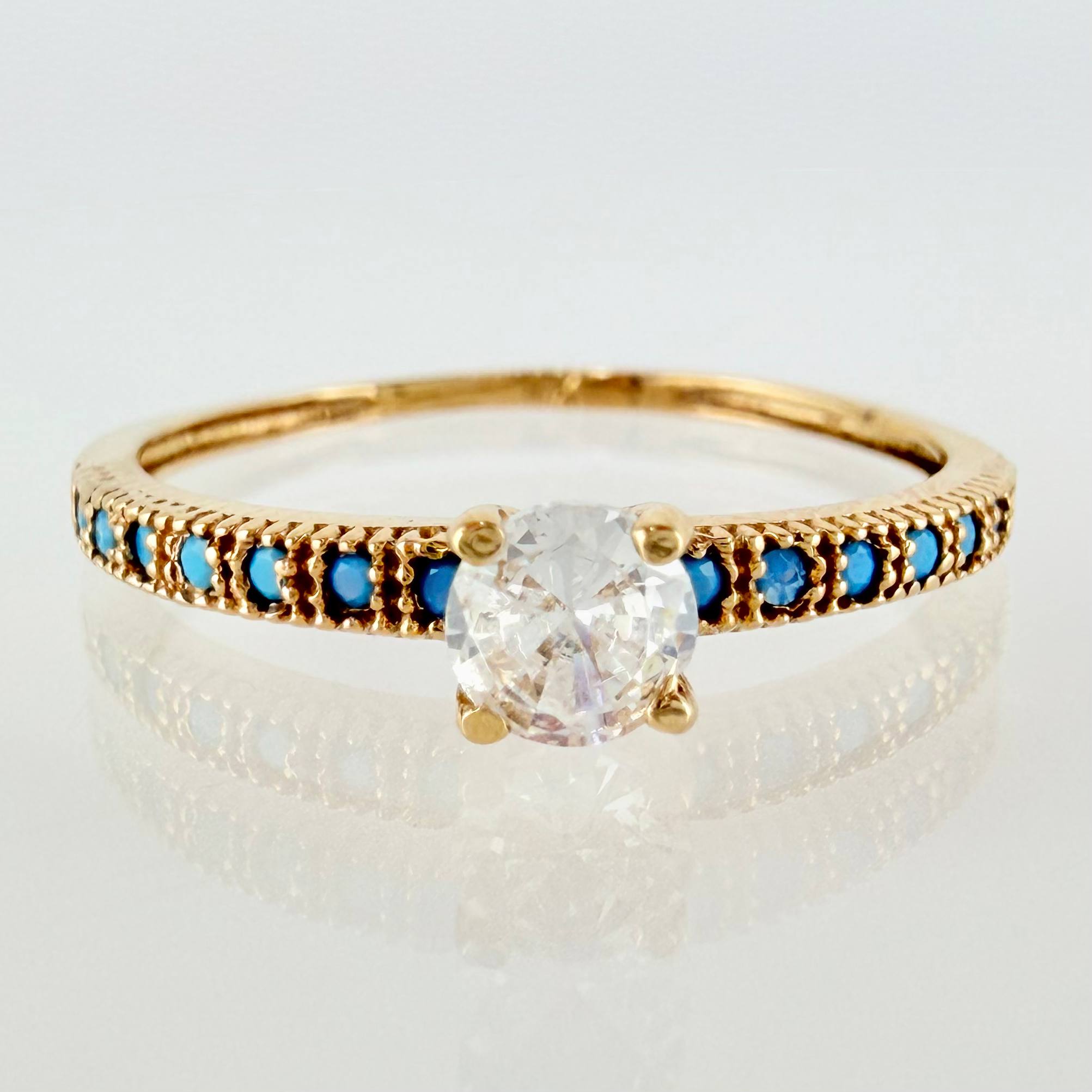 Solitaire Dense Ring 1.3g / T6 / 18K Yellow Gold