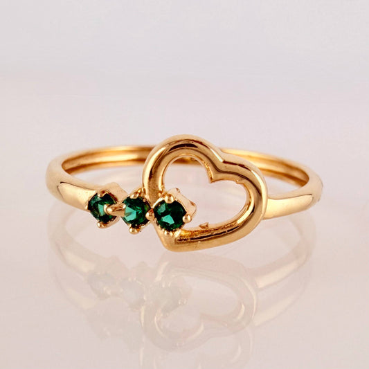 Anillo Corazón 1.1gr / T5 1/2 / Oro Amarillo 18K