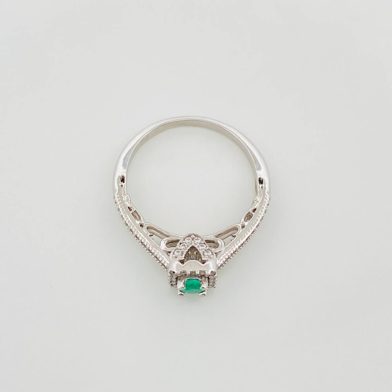 Anillo Halo Cuadrado Esmeralda 26 Pts 2.45 g / T7 1/4 Plata 925