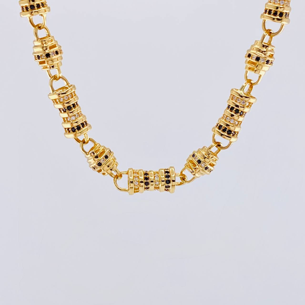 Cadena Rustica Cilindros Tupidos 77.3 g / 25 1/2 in / 6.6 mm Oro Amarillo 18K