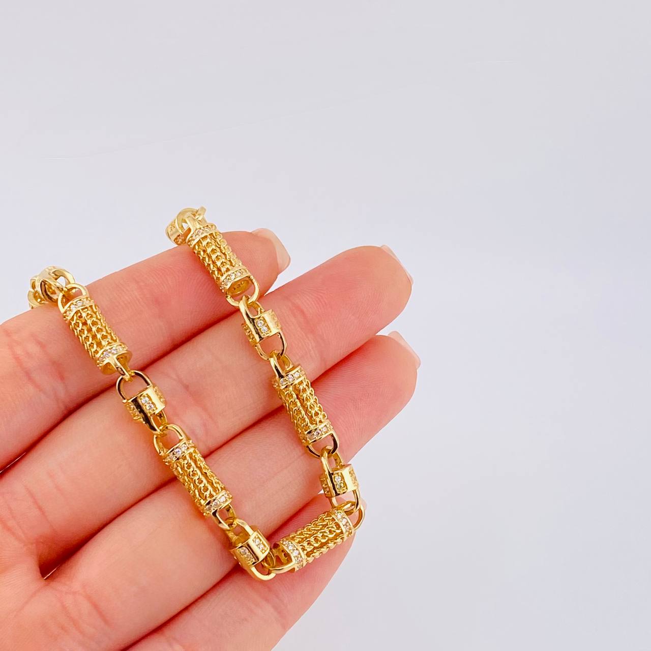 Cadena Rustica Malla Cilindrica 60 g / 25 1/2 in / 5.7 mm Oro Amarillo 18K