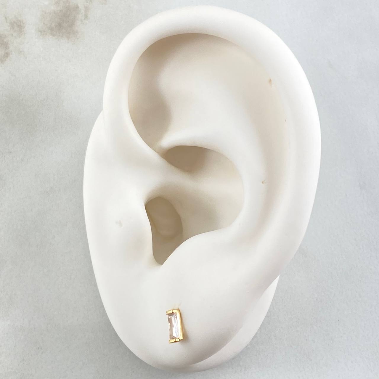 Rectangular Stone Stud Earrings 0.6gr / 18K Gold