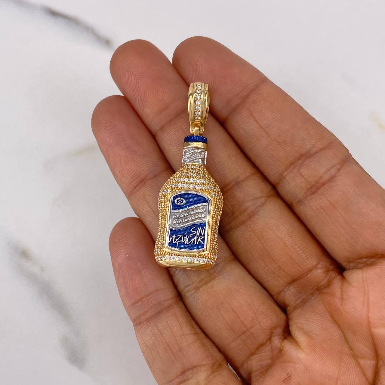 Pendant Antioqueño Bottle 11.25gr / 4.2cm / White Zircons Two Yellow and White 18K Gold