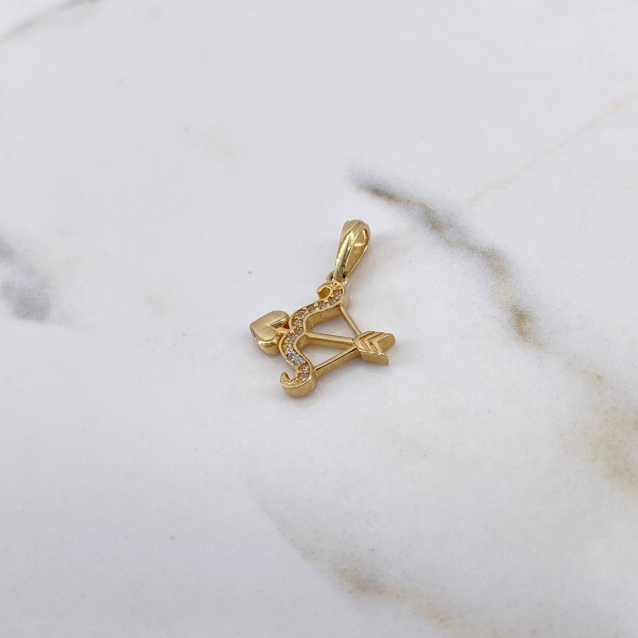 Pendant Arrow And Bow 1.5gr / 2.2cm / White Zircons 18K Yellow Gold #