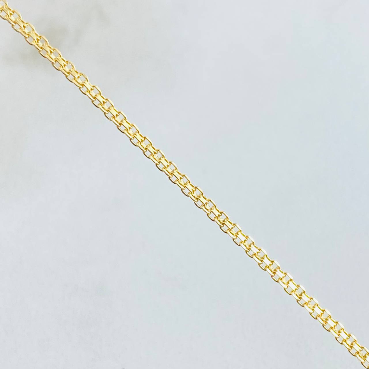 Bismark Chain 2.6gr / 19 3/4 in / 18K Gold +1 ©