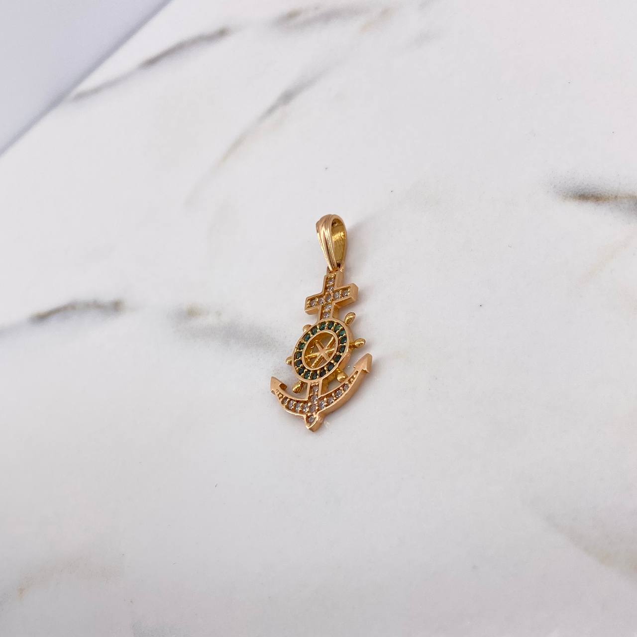 Pendant Anchor Rudder 2.65gr / 3.5cm / White Green Zircons 18K Rose Gold #