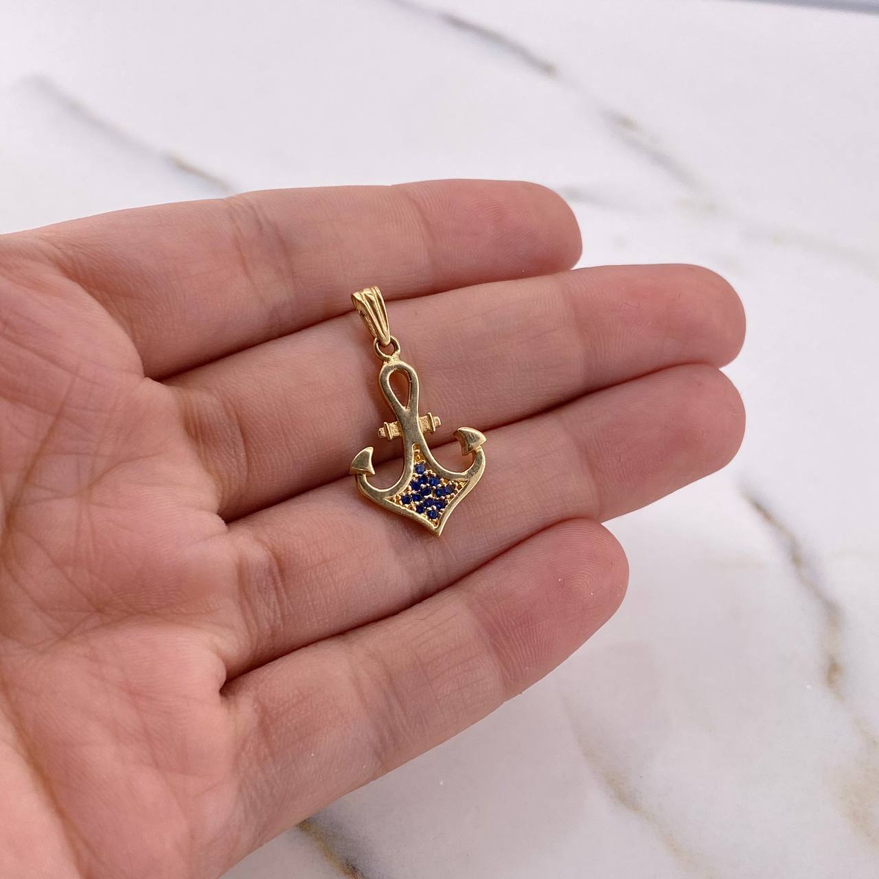 Dije Ancla 1.7gr / 2.6cm / Circones Azules Oro Amarillo 18K #