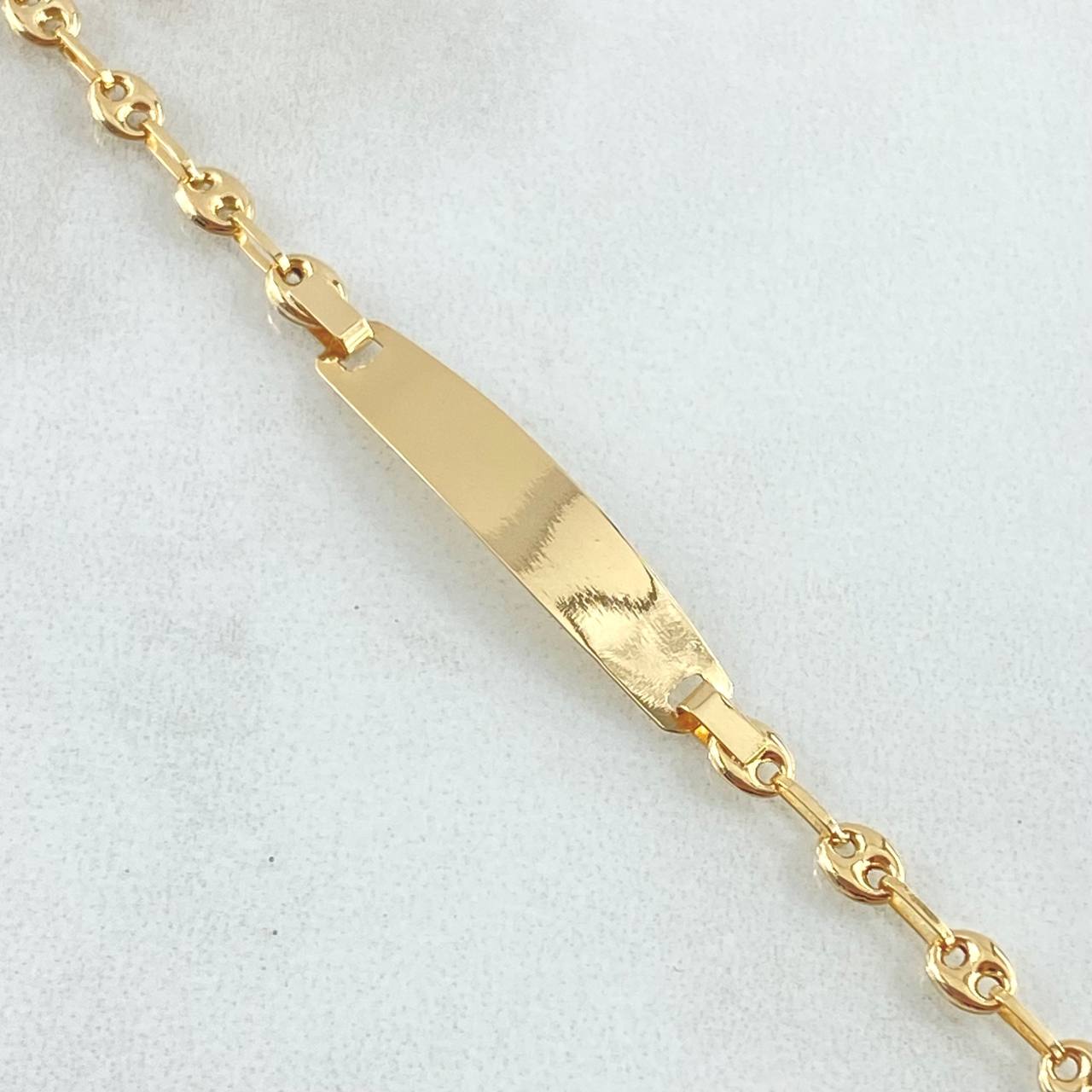Bracelet GC Plate 1.7gr / 5.9in / 18K Gold