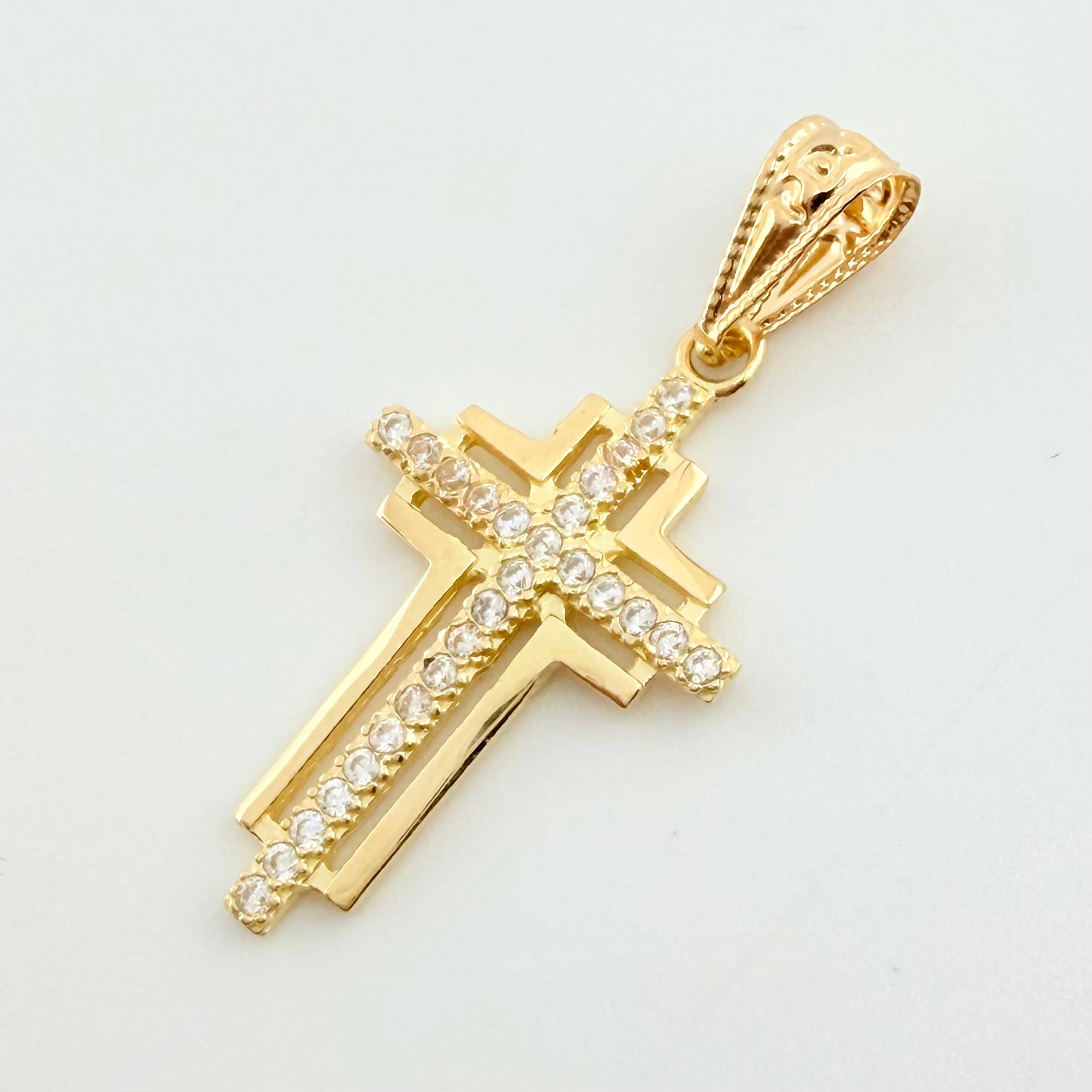 Pendant Overlapping Latin Cross 1gr / 1 in / Yellow Gold 18K *