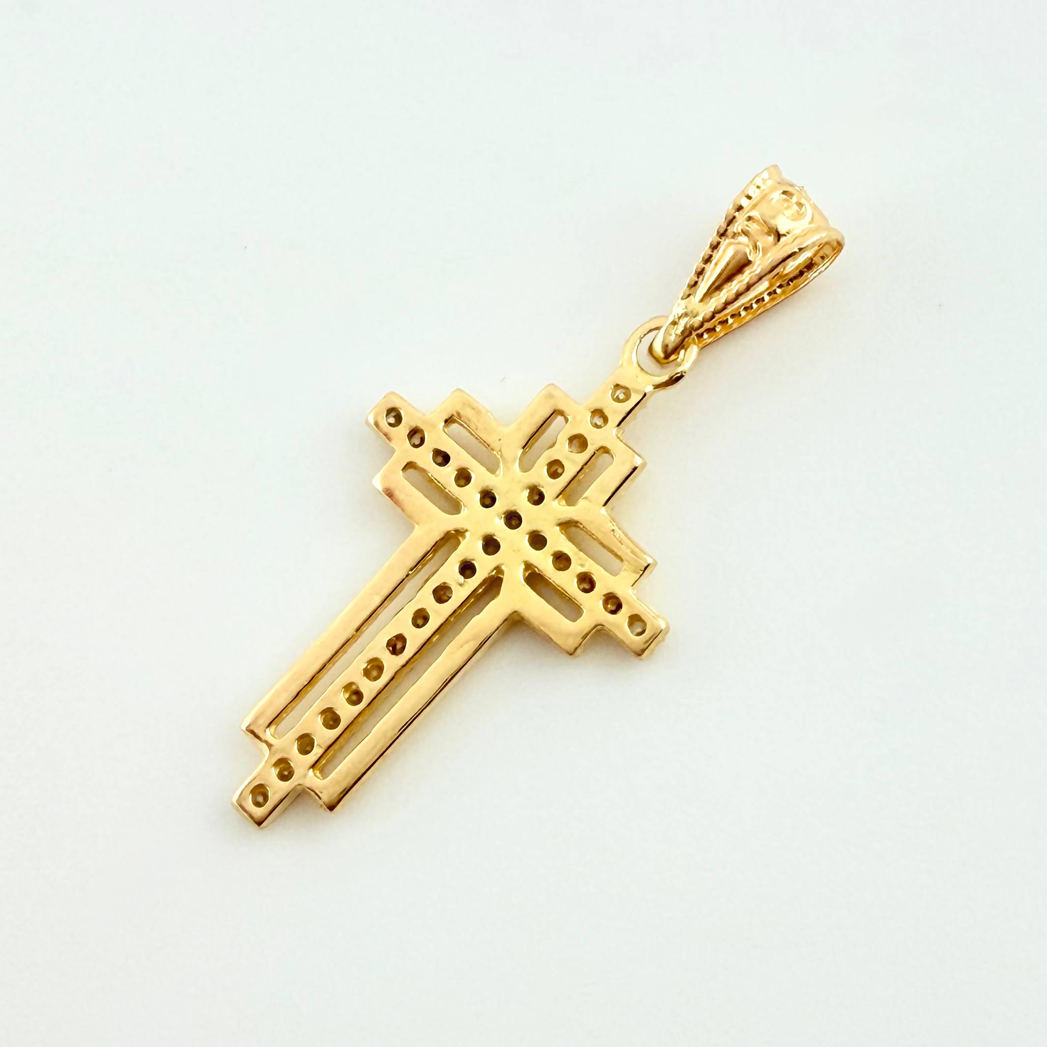 Pendant Overlapping Latin Cross 1gr / 1 in / Yellow Gold 18K *