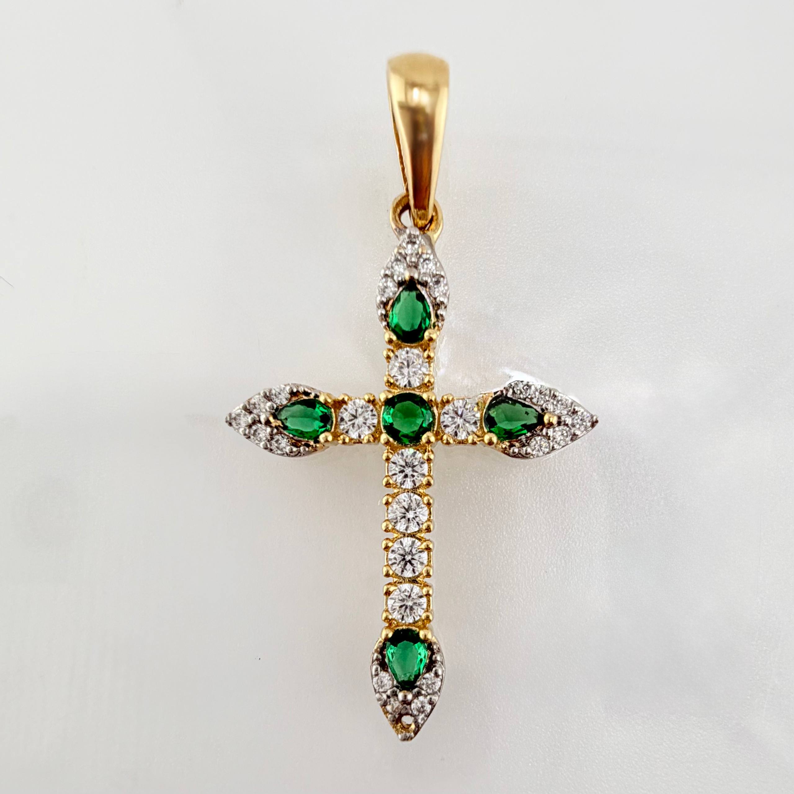 Dije Cruz 1.95gr / 1 1/4 in / Dos Oros Amarillo Blanco 18K ©