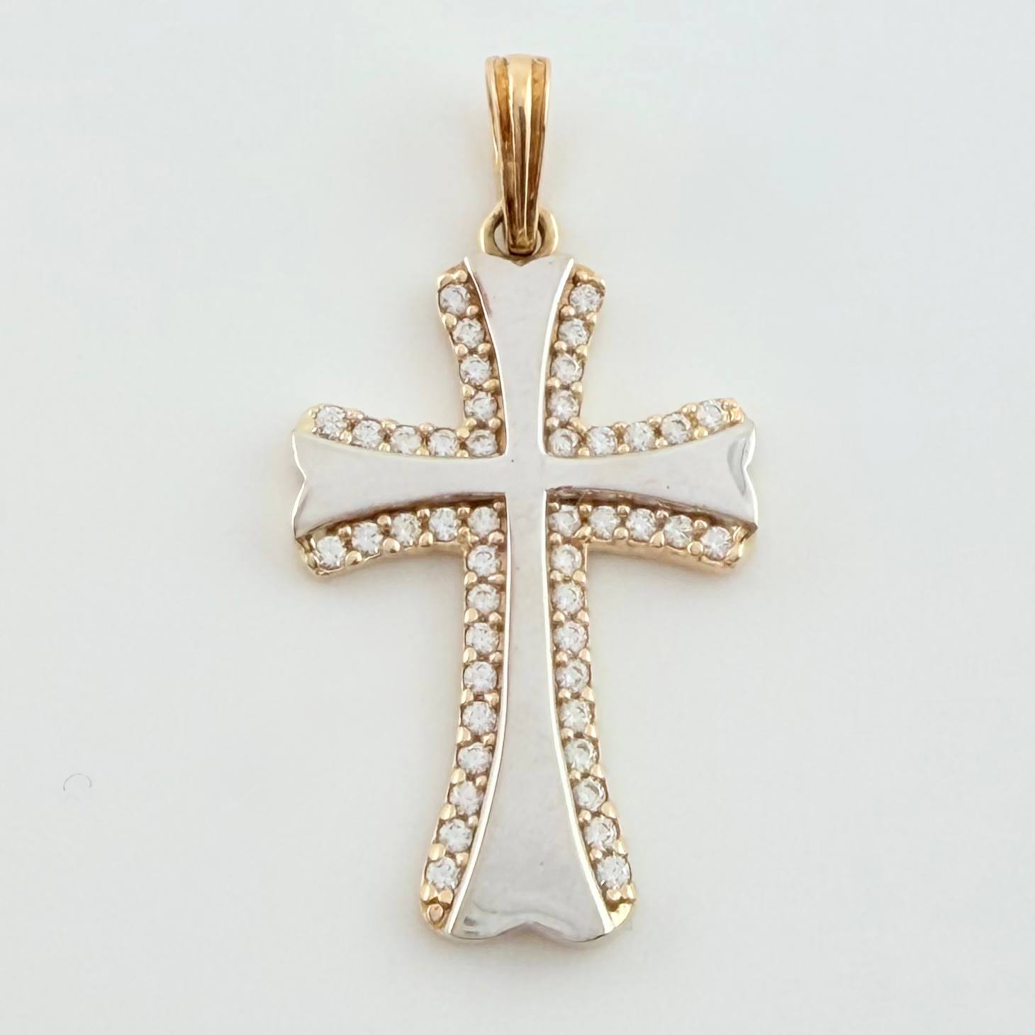 Dije Cruz Abultada 1.6gr / 1 in / Dos Oros Amarillo Blanco 18K ©