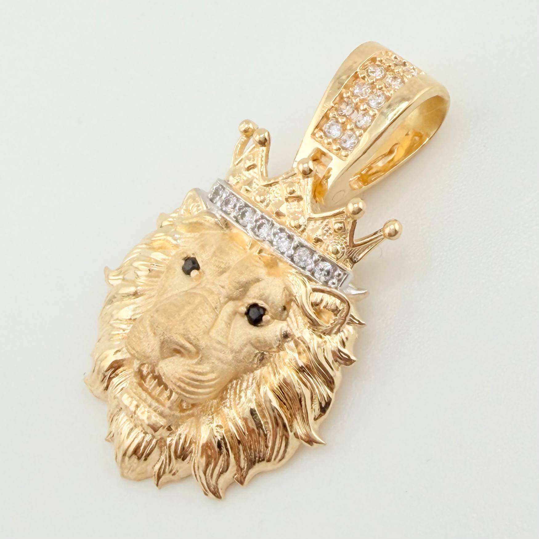 Dije Leon 3.3 g / 1 in Dos Oros Amarillo Blanco 18K