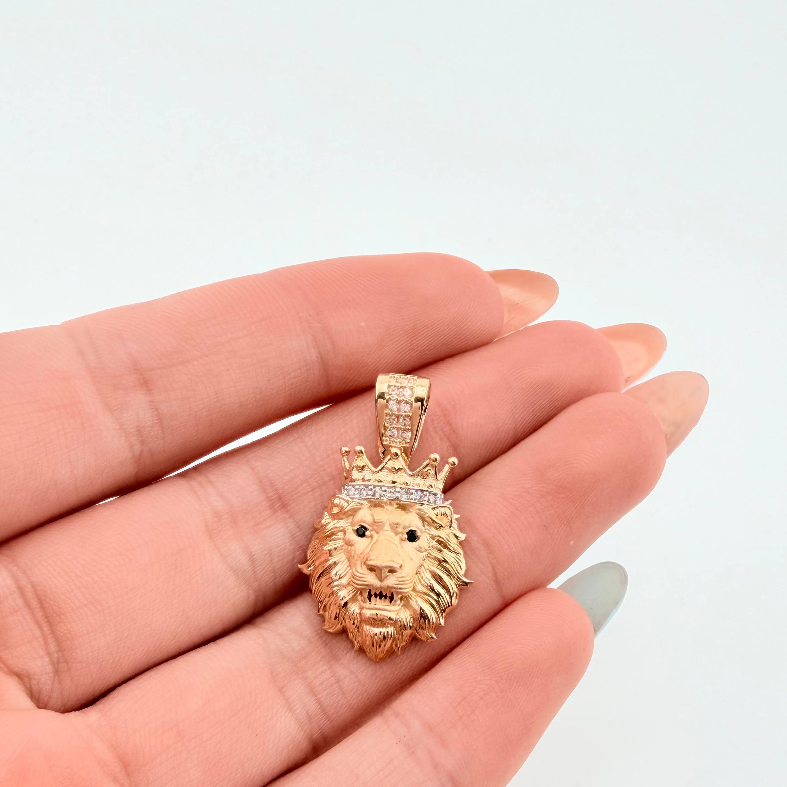 Dije Leon 3.3 g / 1 in Dos Oros Amarillo Blanco 18K