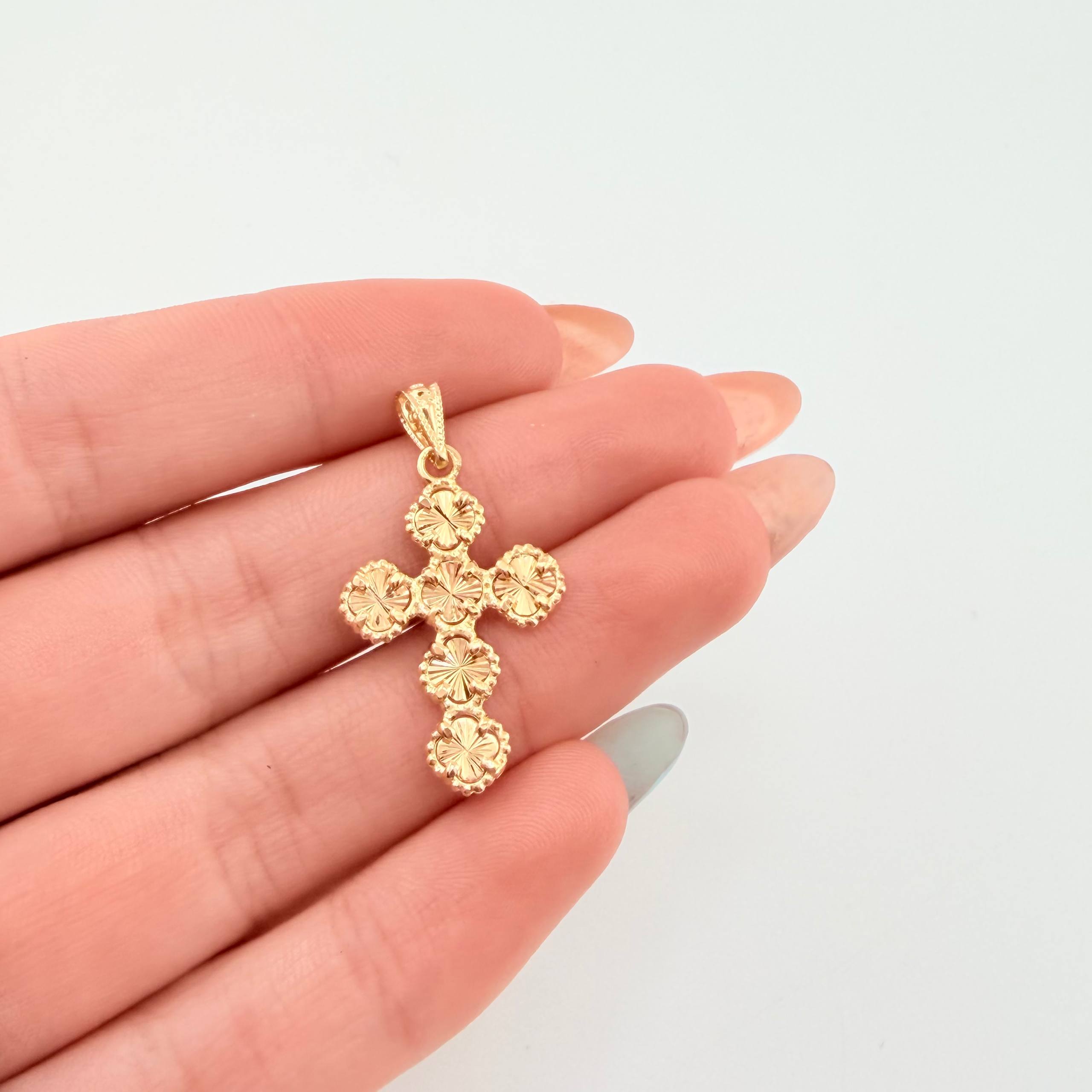 Dije Cruz Trebol Dorada 1.5gr / 1 1/4 in / Oro Amarillo Nac.Esp. 18K *