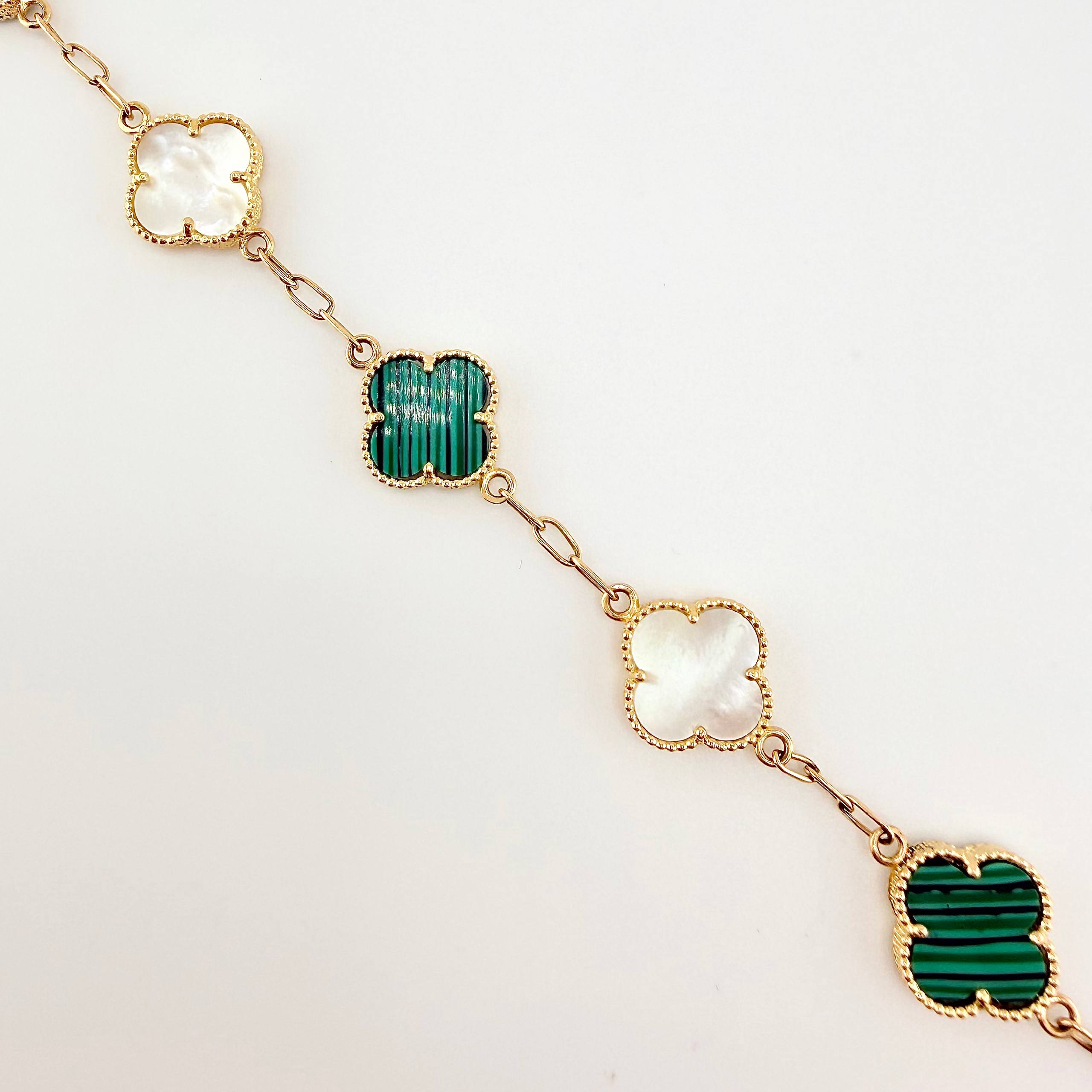 Pulso Trebol Nacar Blanco Malaquita Verde 9.05gr / 7 in / 13.8mm Oro Amarillo Nac.Esp. 18K