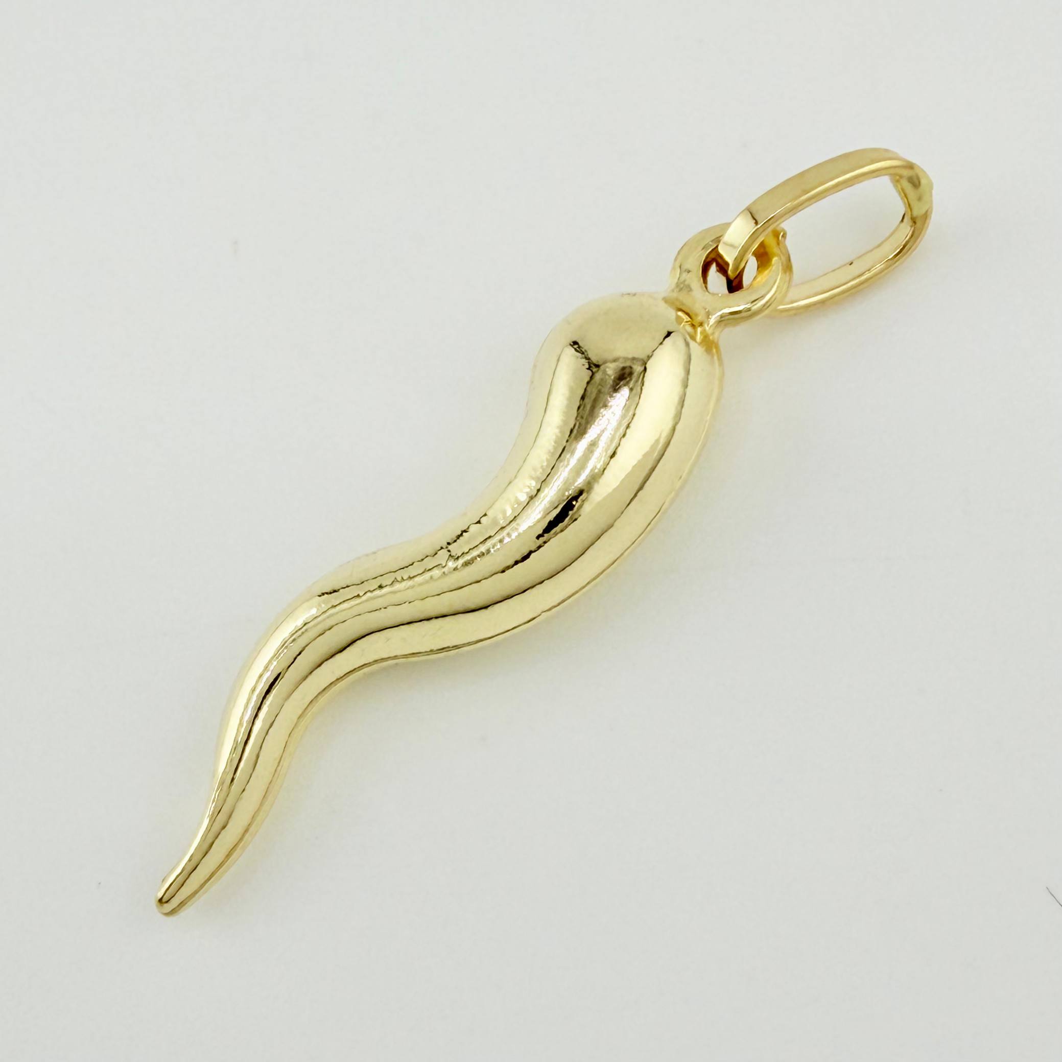 Pendant Jalapeño Pepper 1.25gr / 1 1/4 in / Yellow Gold +4 18K *