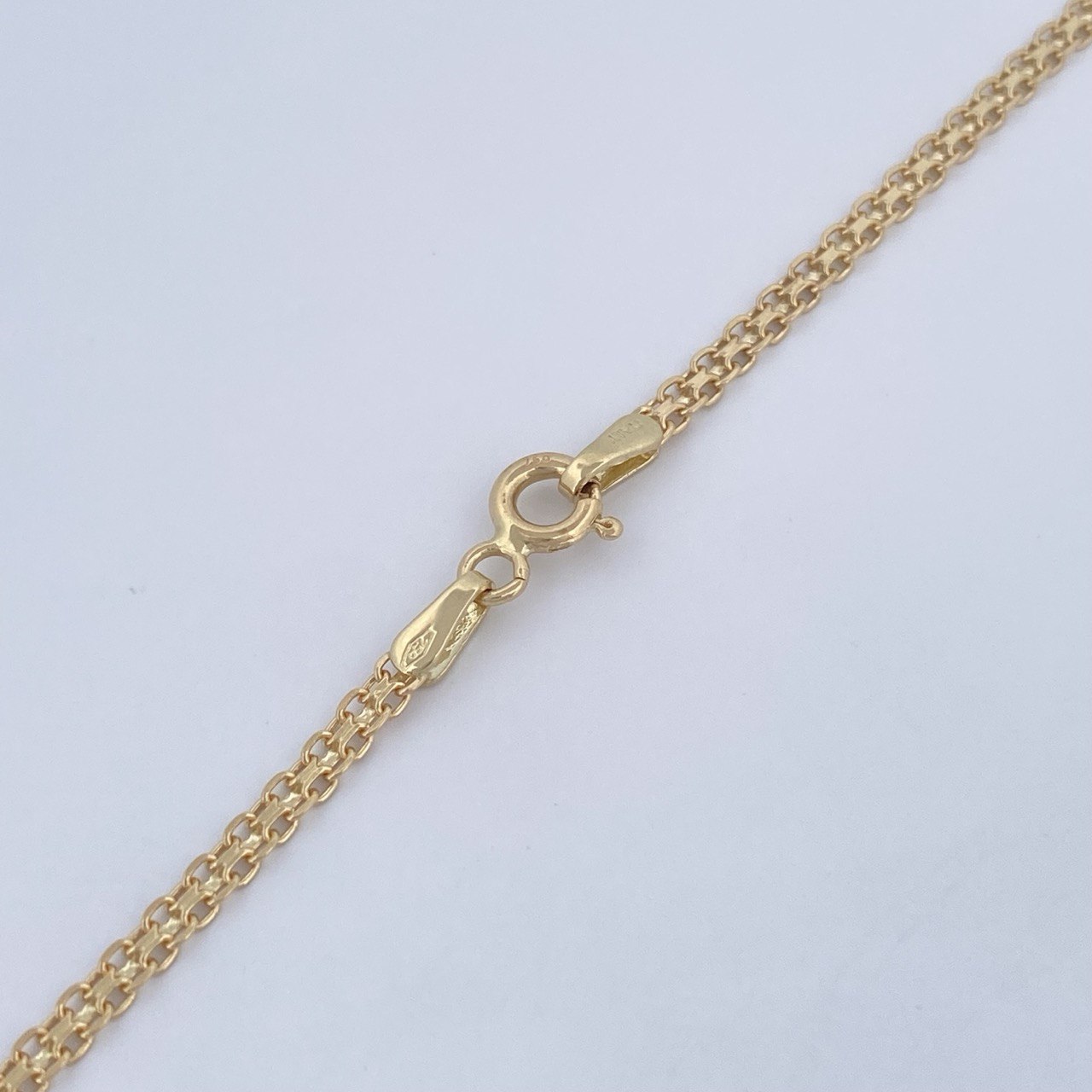 Cadena China 4.9gr / 19 3/4 in / Oro Amarillo +1 18K $