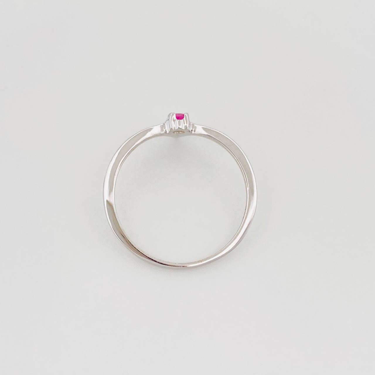 Ruby Tiara Ring 06 Pts 1.05 g / T6 Silver 925