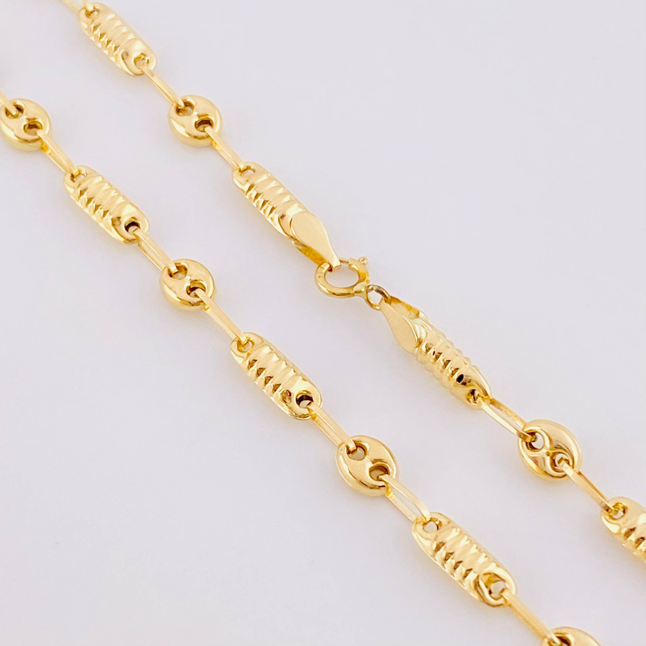 Cadena Rustica Barril Gc 7.15 g / 23 1/2 in / 4.1 mm Oro Amarillo 18K