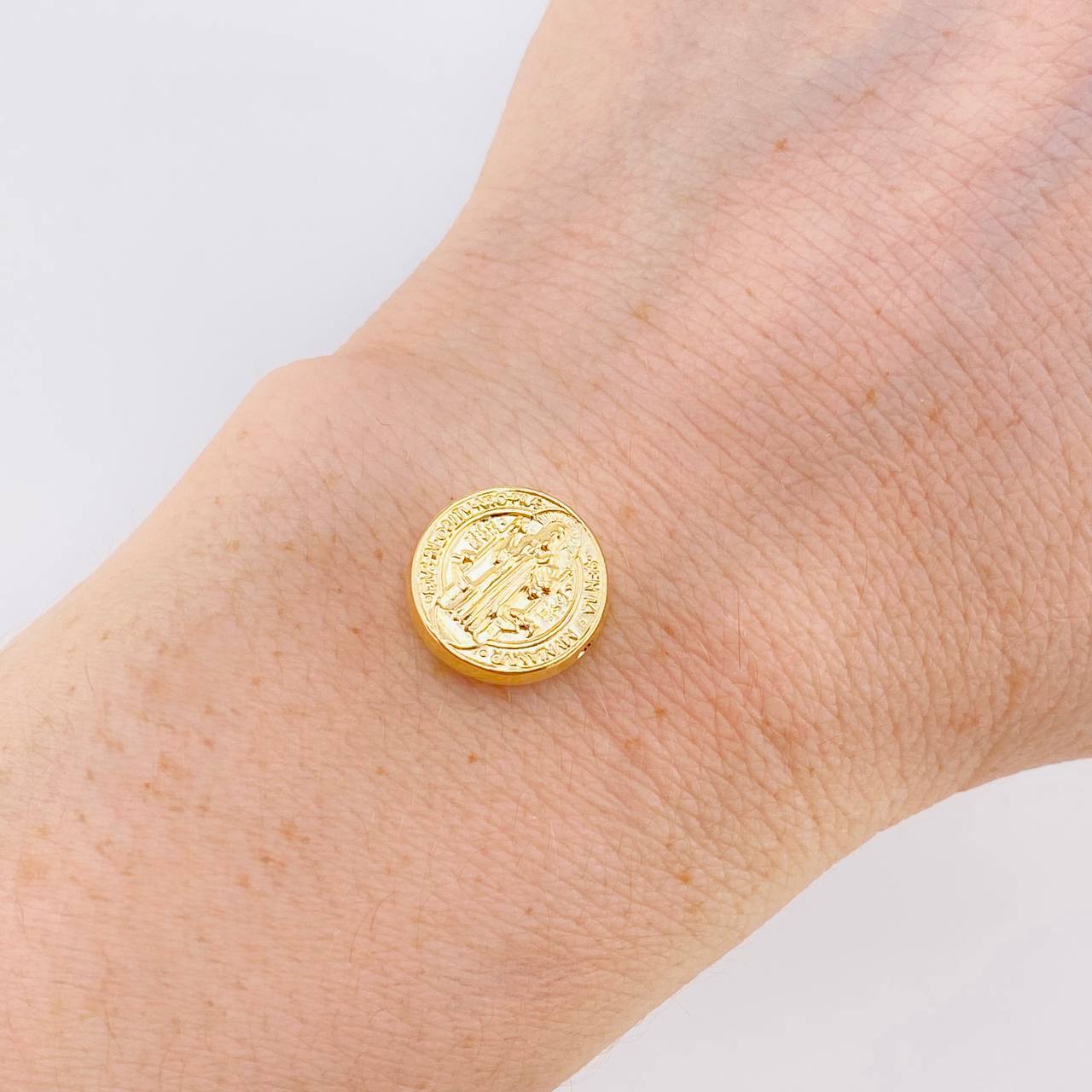 Charm San Benito 0.75 g / 1/2 in Yellow Gold 18K