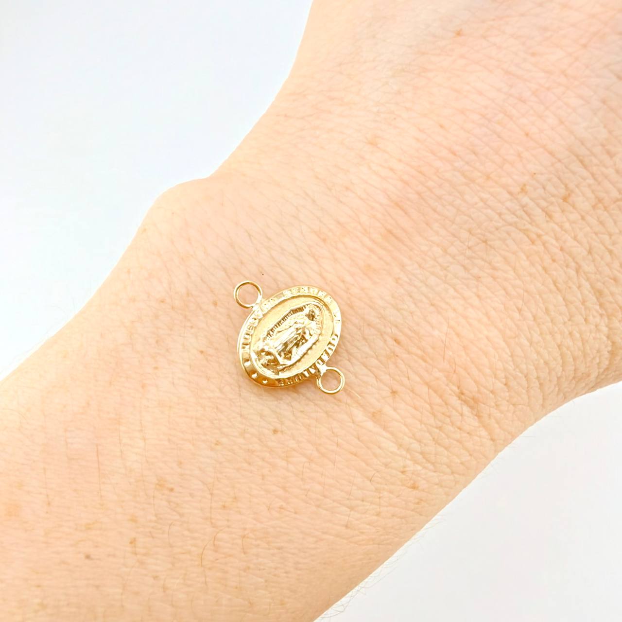 Herraje Virgen Guadalupe 0.55 g / 1/2 in Oro Amarillo 18K