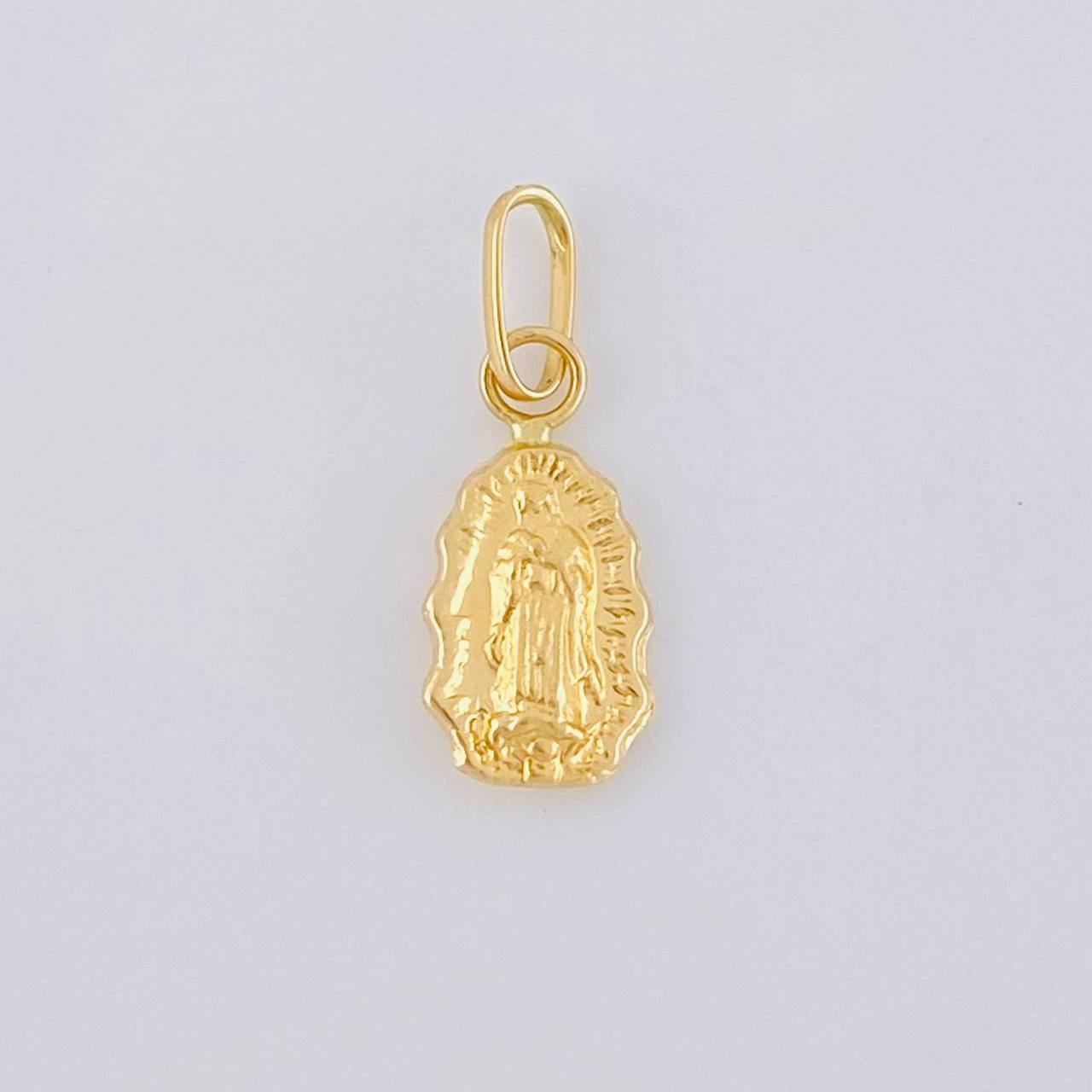 Dije Virgen Guadalupe 0.35 g / 3/4 in Oro Amarillo 18K