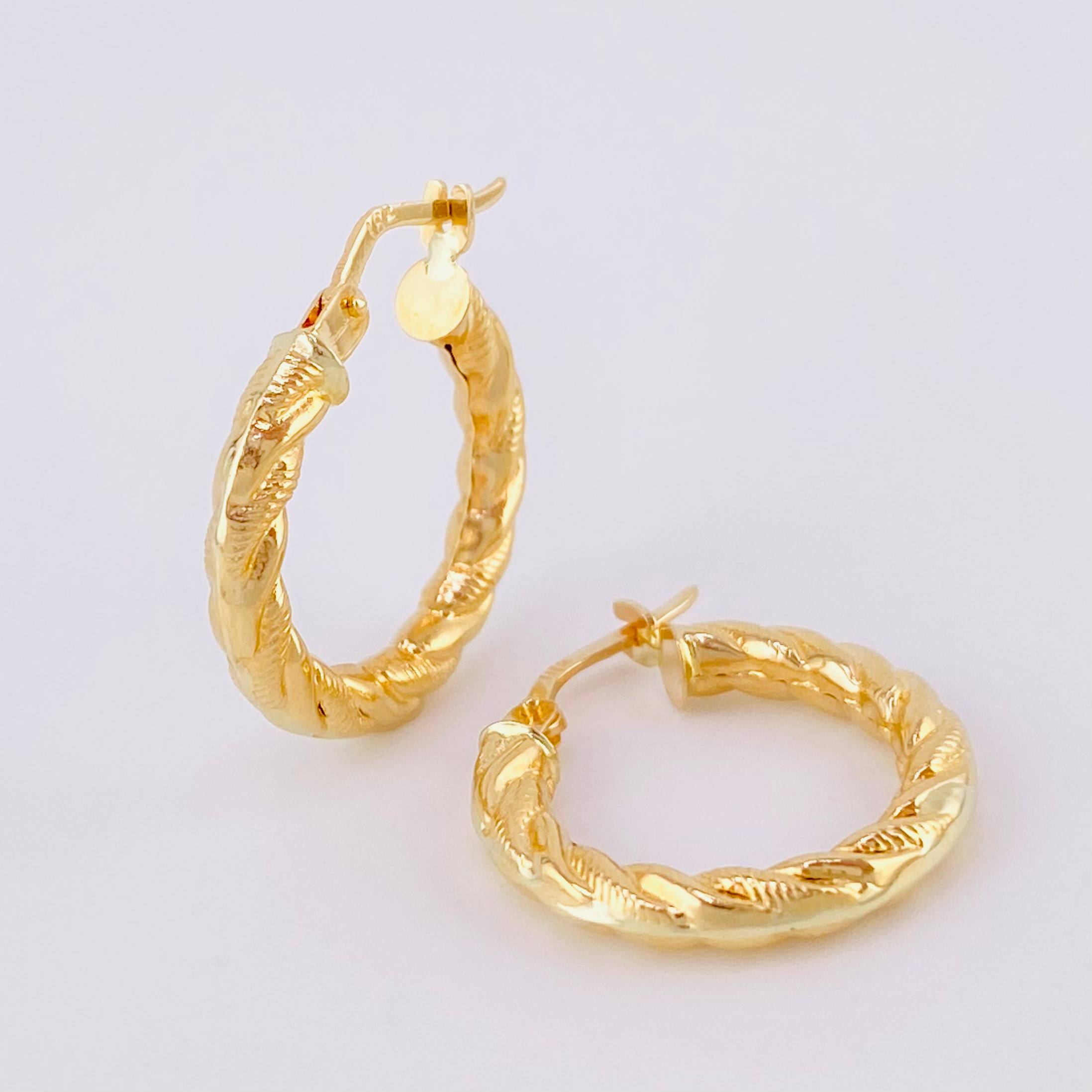 Candongas Fenix 1.85 g / 3/4 in Oro Amarillo 18K