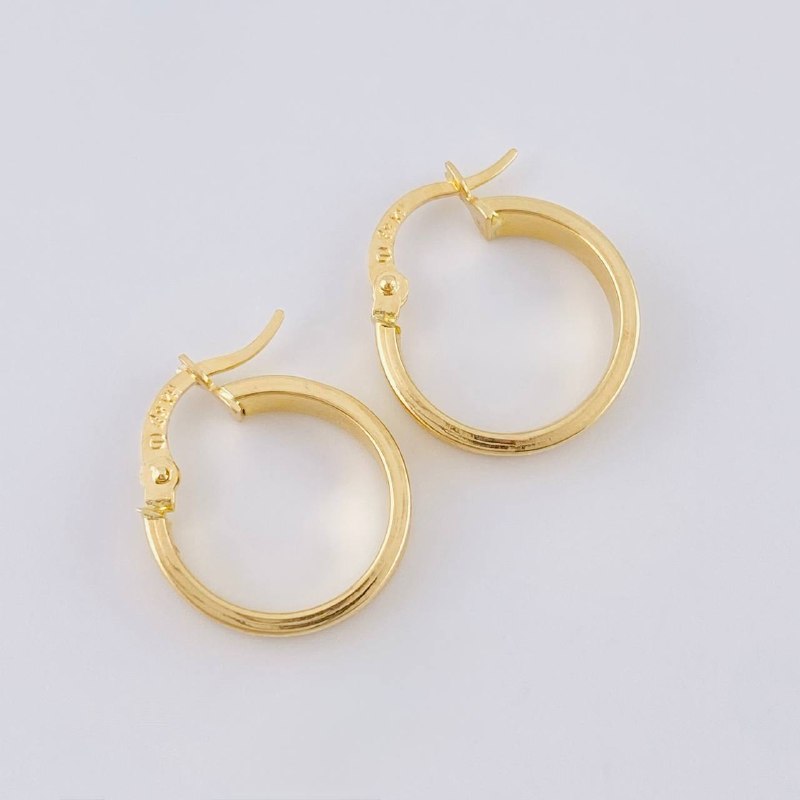 Hoop Earrings Maura Textured 1.5 g / 3/4 in 18K Yellow Gold