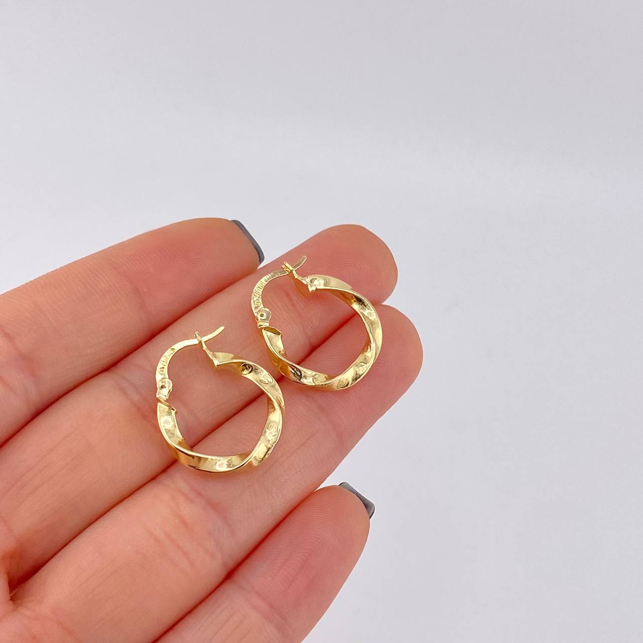 Candongas Amber 1.6 g / 3/4 in Oro Amarillo 18K
